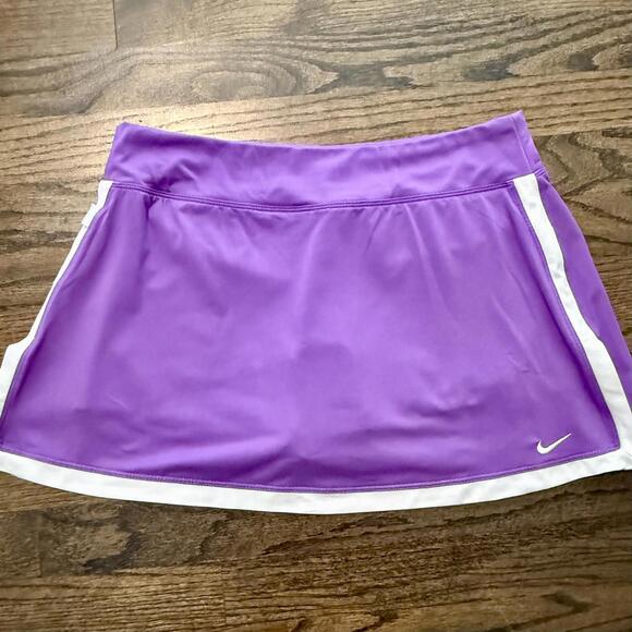 Women's Nike Dri-Fit Border Purple Tennis Skort Size Medium - Picture 1 of 7